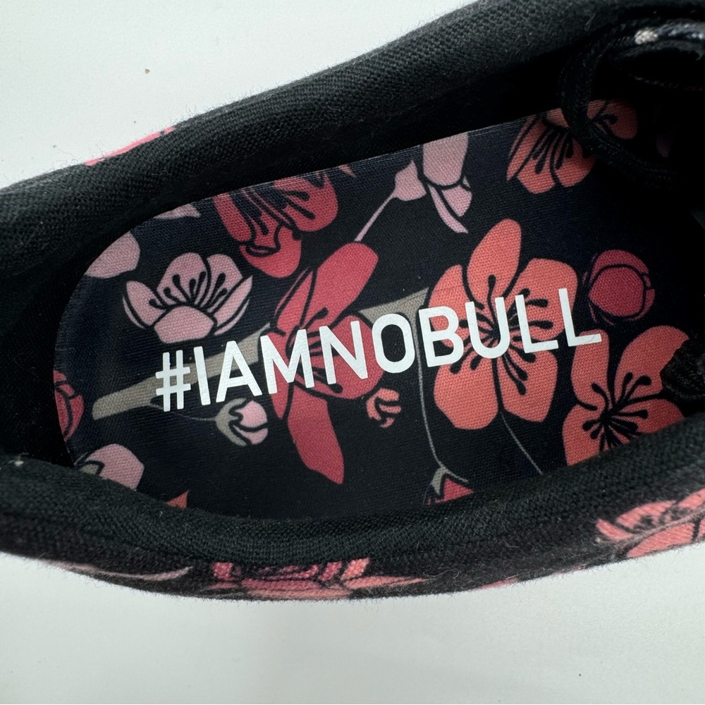 NOBULL Unisex Black and Pink Trainers SZ Women’s 12.  Men’s 10. - Picture 8 of 12